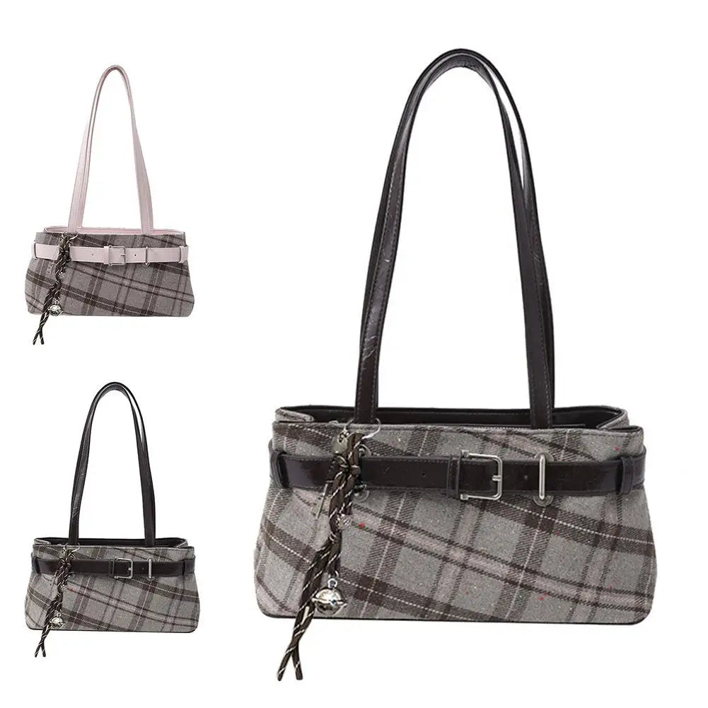 Fashion Karierte Umhängetasche mit Anhänger für Damen Retro Kleine Tragetasche Vielseitige und lässige Handtasche für Pendler